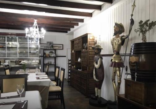 El Quijote Hotel เอลโตโบโซ ภายนอก รูปภาพ