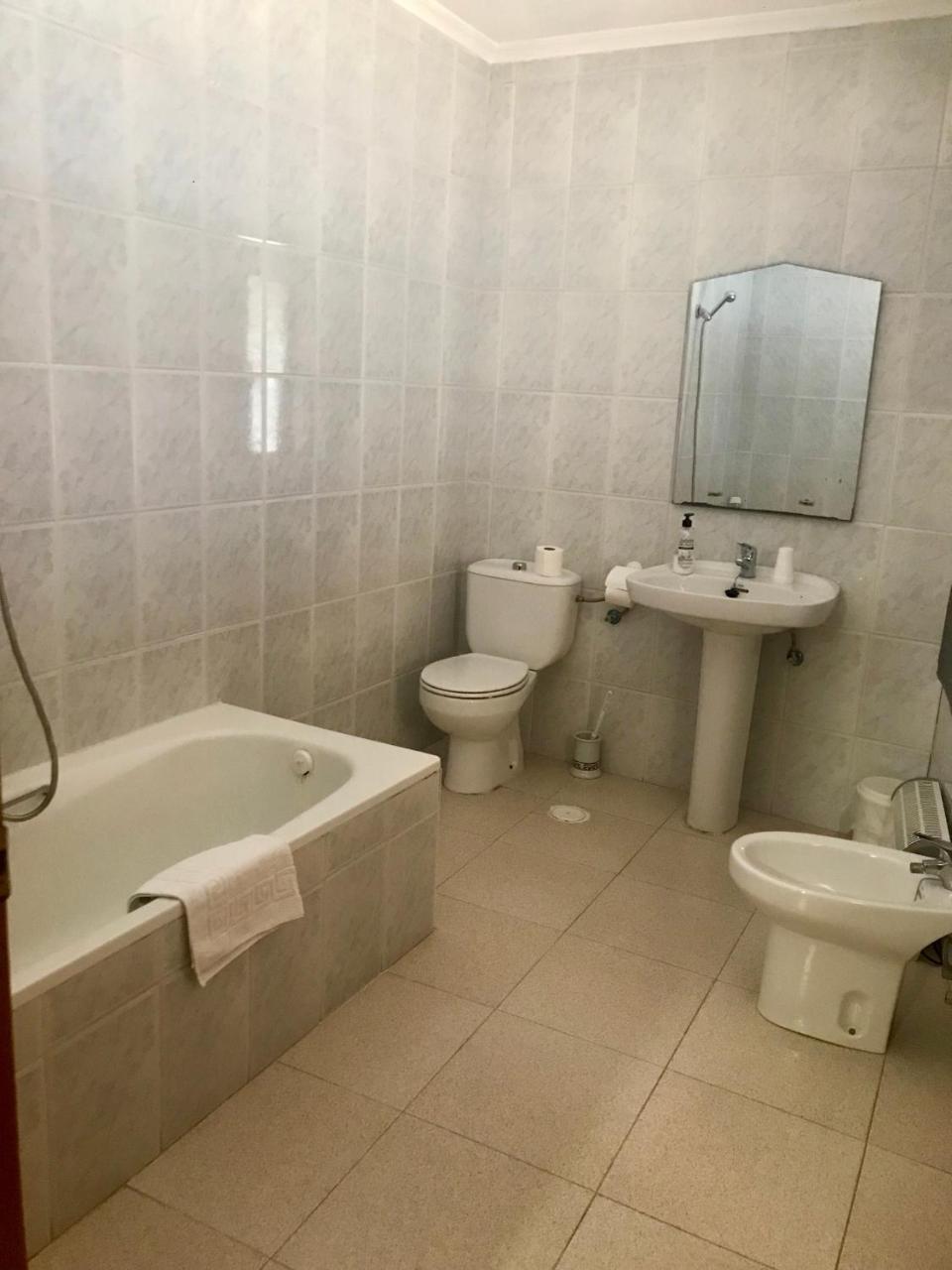 El Quijote Hotel เอลโตโบโซ ภายนอก รูปภาพ